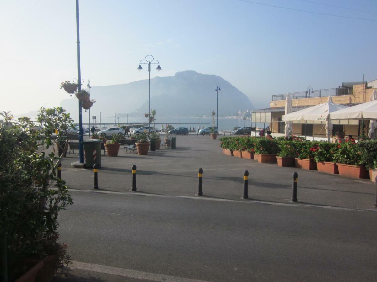 Mondello Beach Holyday Palermo Esterno foto