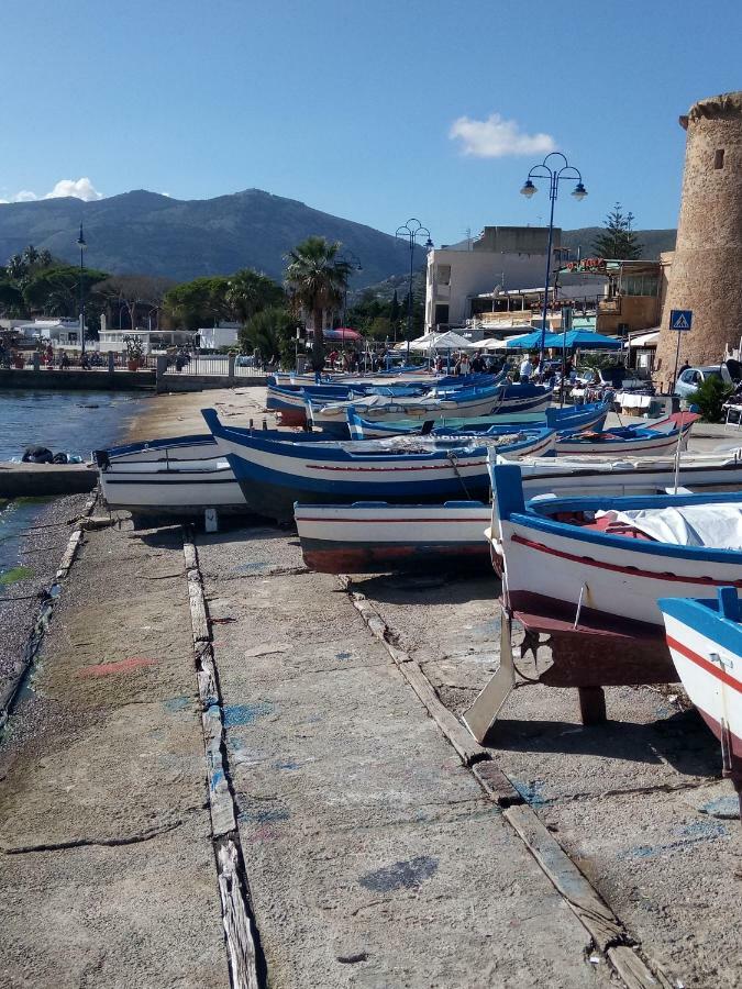 Mondello Beach Holyday Palermo Esterno foto