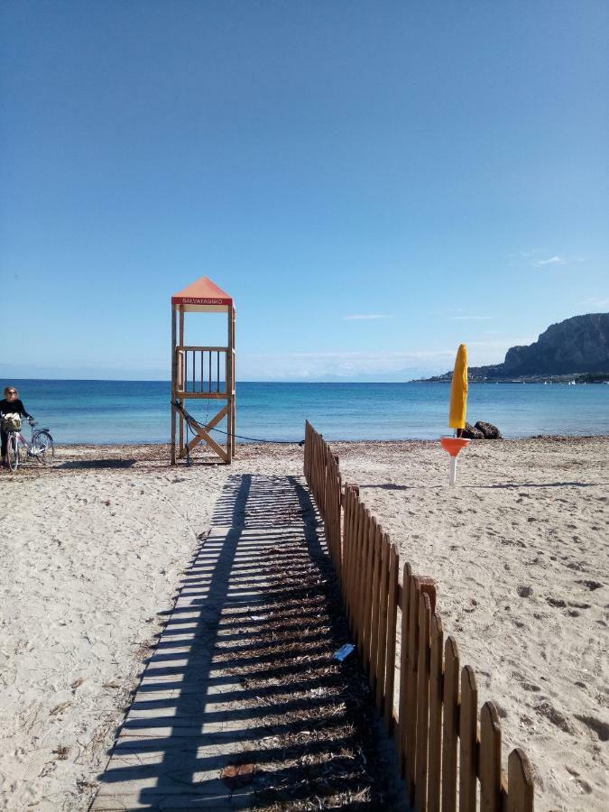Mondello Beach Holyday Palermo Esterno foto